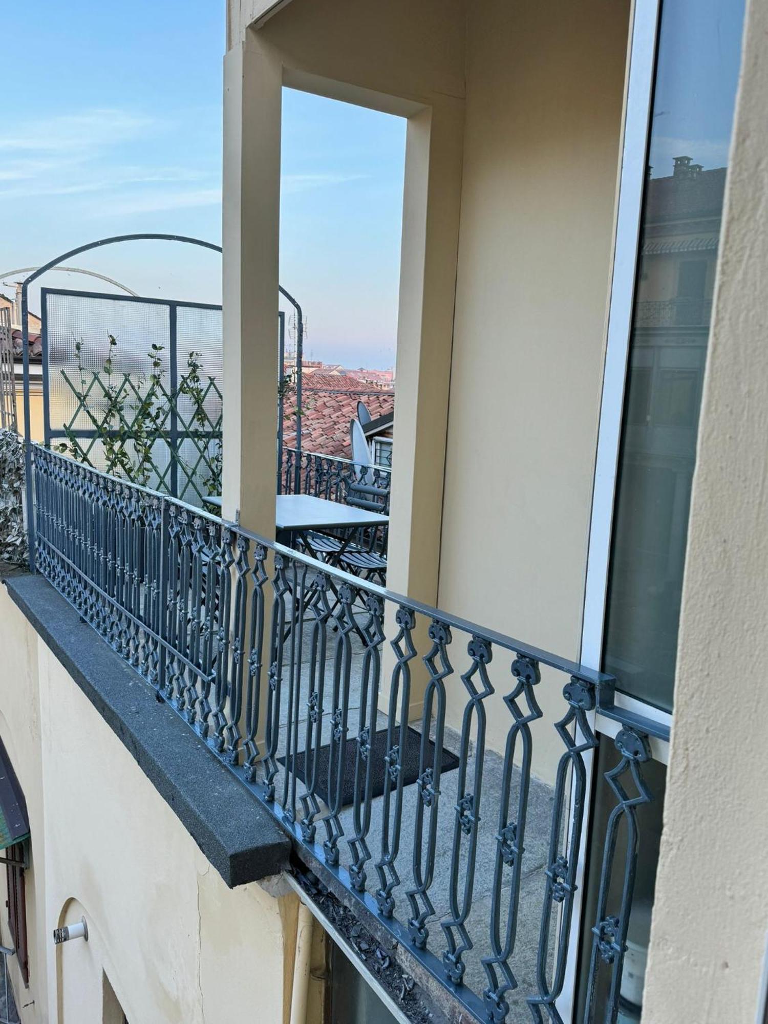 Apartamento Le Tre Ca', Ca' Cecilia, Ca' Nina, Ca' Vittoria Asti Exterior foto